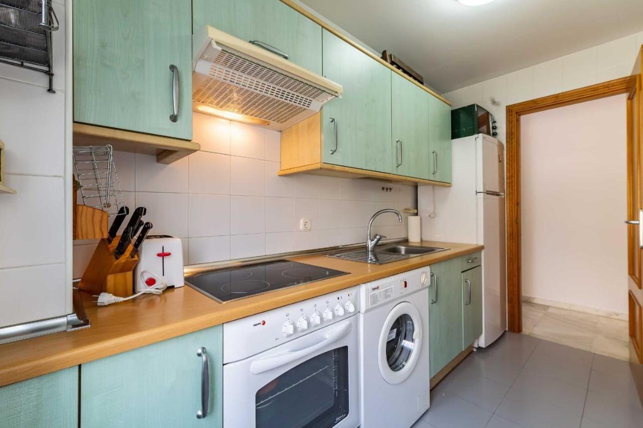 Fuengirola Los Boliches Paseo Maritimo Rey De Espana Esquina Lope De Vega 1 Dormitorio Mas Sofa Cama Salon Mas Cama Supletoria ภายนอก รูปภาพ